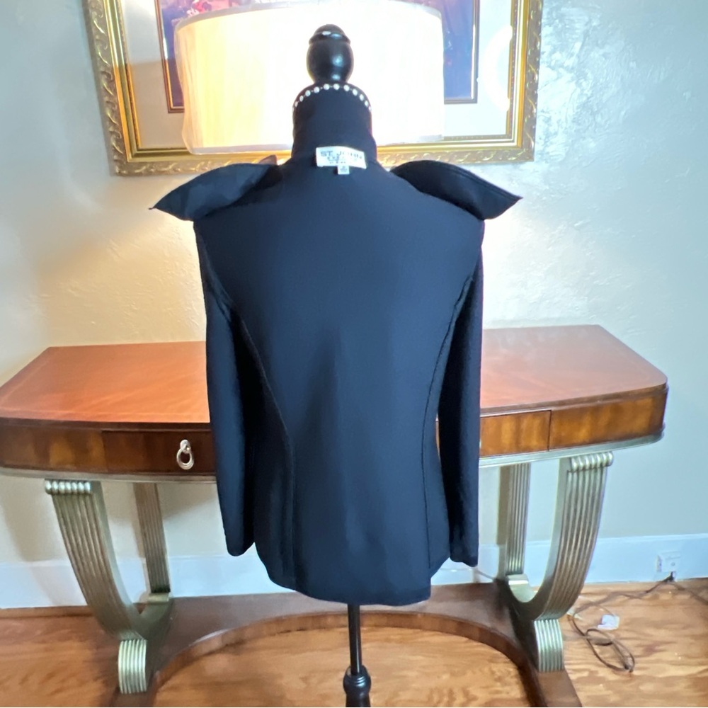 ❤️St John Dark Navy Santana Knit Jacket with Pearls and Sequins.  Size 10.. - Picture 6 of 16